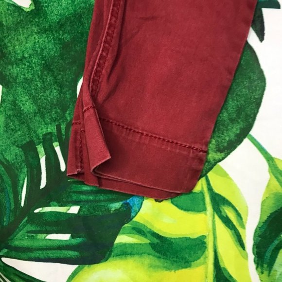 GUC $52 A.N.A Womens Size 4 Red Skinny Casual Disneybound Mickey Mouse Pants - Picture 3 of 9